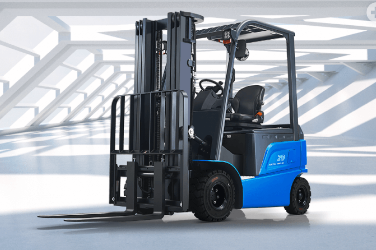 How Lithium Battery Forklifts Can Reduce Your Warehouse Operating Costs in India